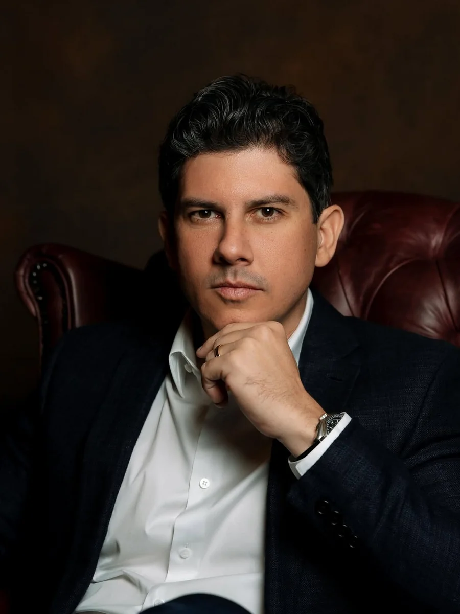 Tiago Bonadio, fundador da Elux Esquadrias